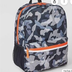 Kids Camouflage Backpack with Orange Zippers
